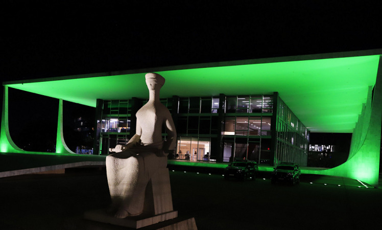 STF adia julgamento sobre descriminalização do porte de drogas