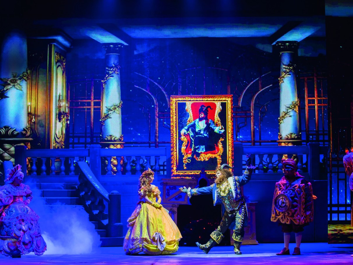 A Bela e a Fera – O Musical' faz nova temporada no Teatro Liberdade | VEJA  SÃO PAULO