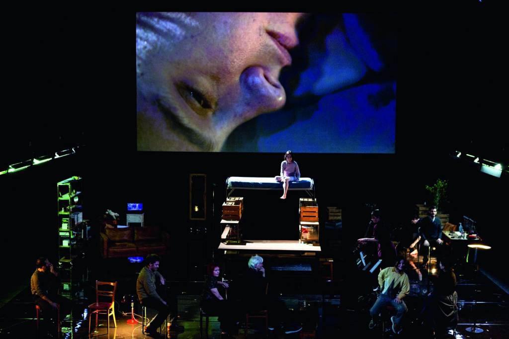 Christiane Jatahy estreia primeira peça da ‘Trilogia do Horror’ no Brasil