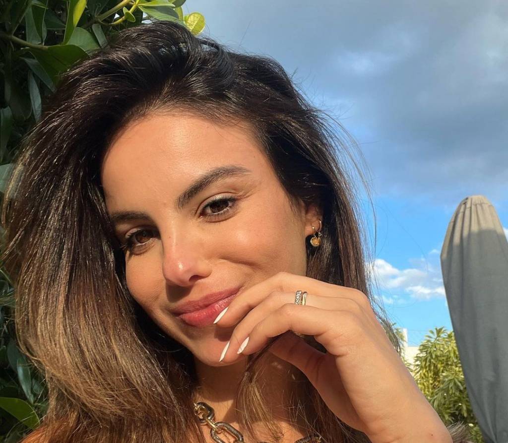 “Obrigada por estar lutando”, publica Sthefany Brito