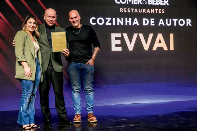 A confeiteira Bianca Mirabili, Leandro Karnal e o chef Luiz Filipe Souza: cozinha de autor