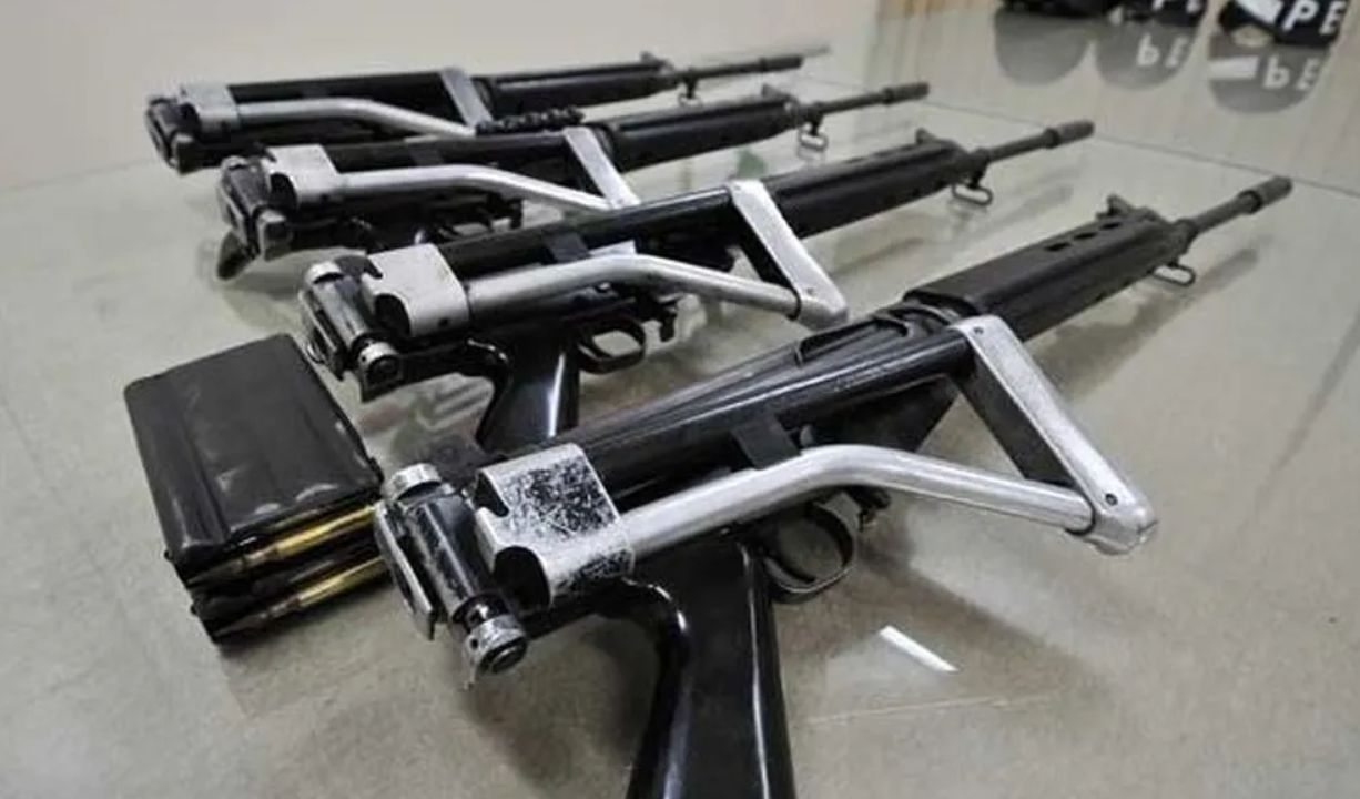 Quatro fuzis roubados do Exército em Caçapava.