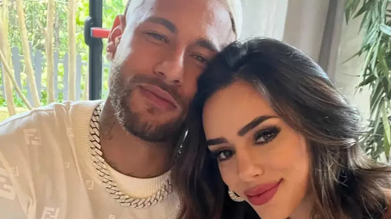 Neymar lamenta invasão à casa dos pais de Bruna Biancardi