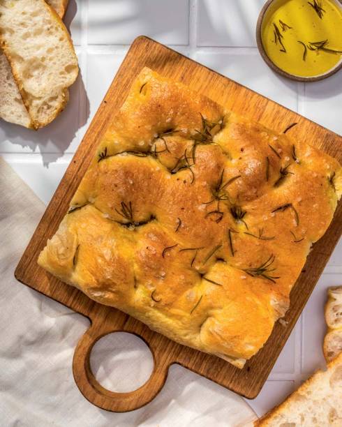 Focaccia: ao alecrim