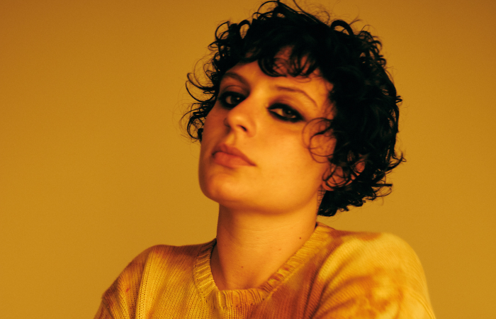 Ana Frango Elétrico estreia show do novo disco no Sesc Pompeia