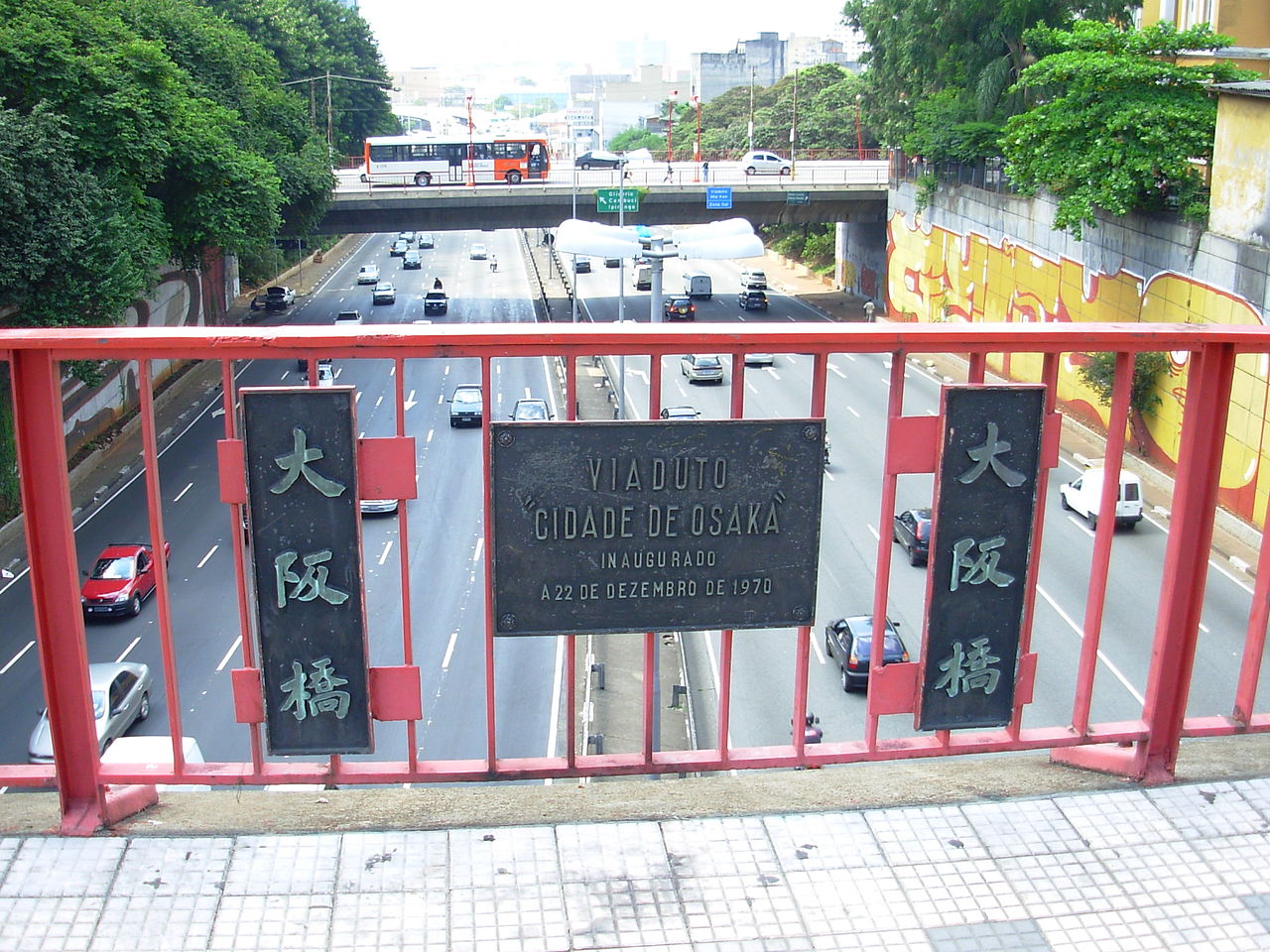 O Viaduto Cidade de Osaka