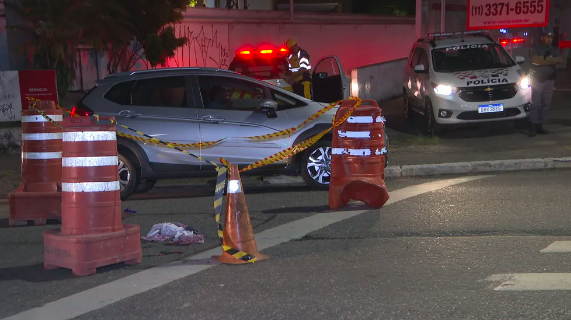 Segurança de deputado atira contra assaltantes no Itaim Bibi