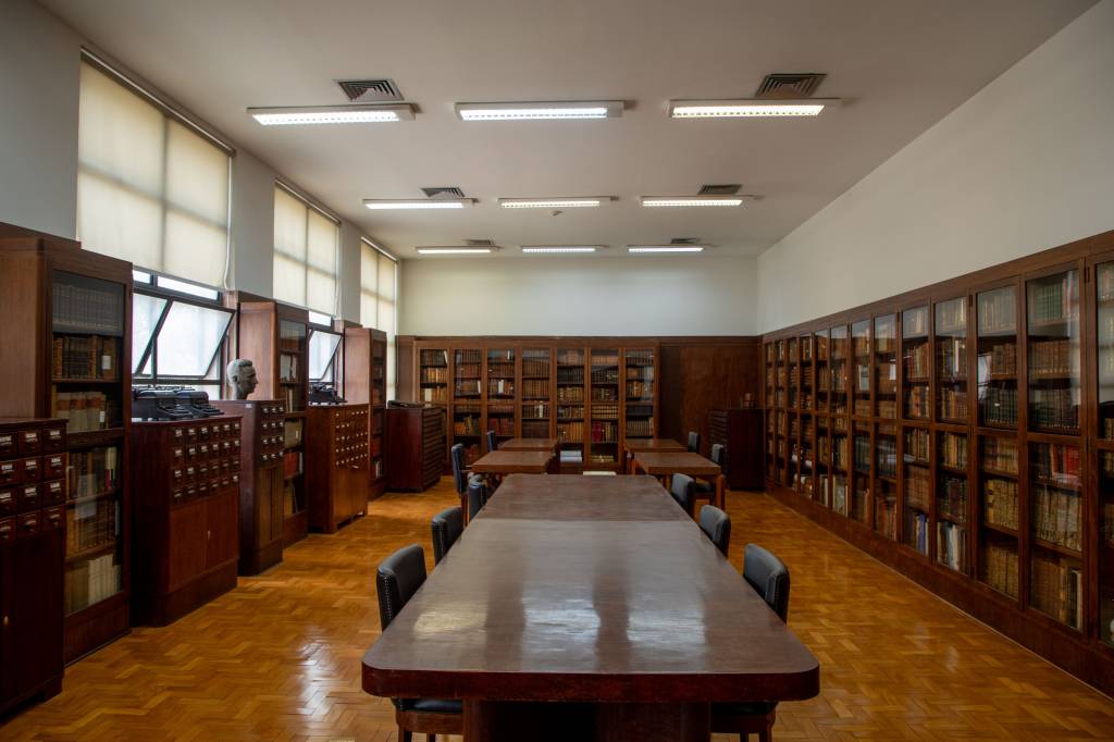 biblioteca-mário-de-andrade-livros-raros