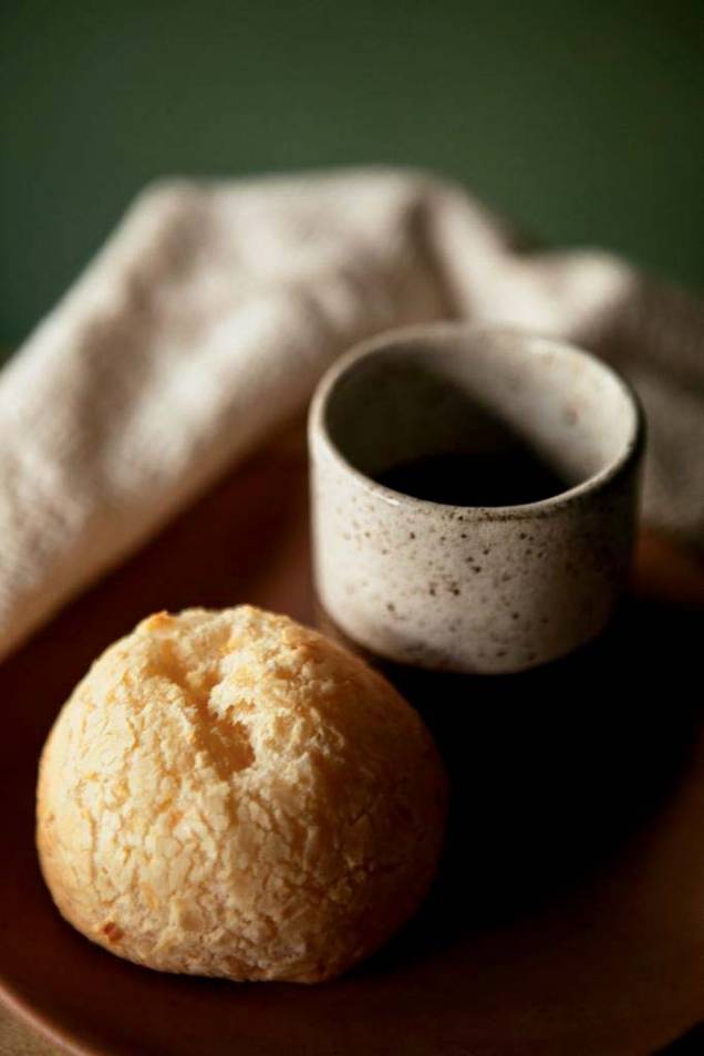 Café com pão de queijo: na Iza Padaria Artesanal Café com pão de queijo: na Iza Padaria Artesanal