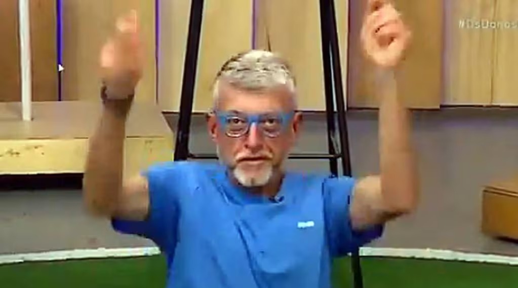 Band demite comentarista esportivo acusado de racismo