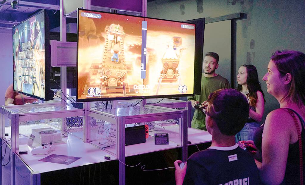 Mostra exibe consoles de videogame lançados no Brasil desde 1977