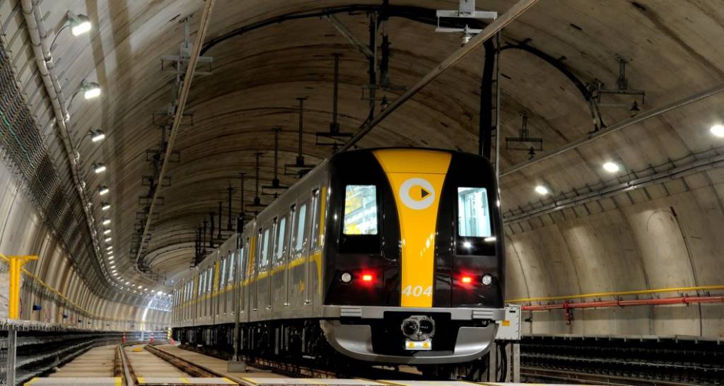 trem-linha-4-amarela-metro