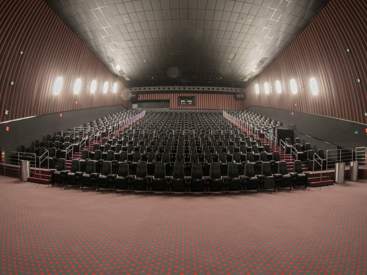 Cinépolis JK Iguatemi inaugura sala de cinema com tecnologia