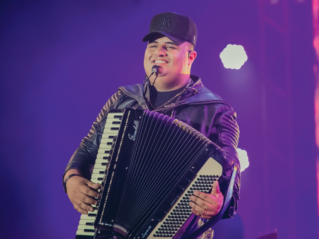 Tarcísio do Acordeon