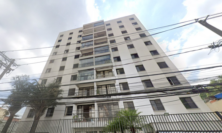 Criança de 7 anos morre após cair do 7º andar de prédio no Tatuapé