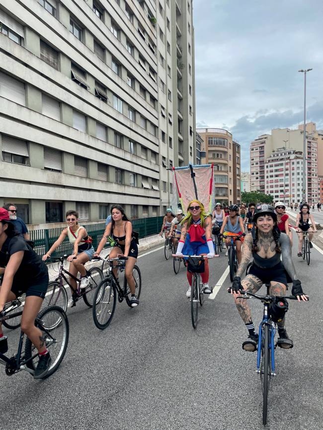 vespas-bicicleta-feminismo