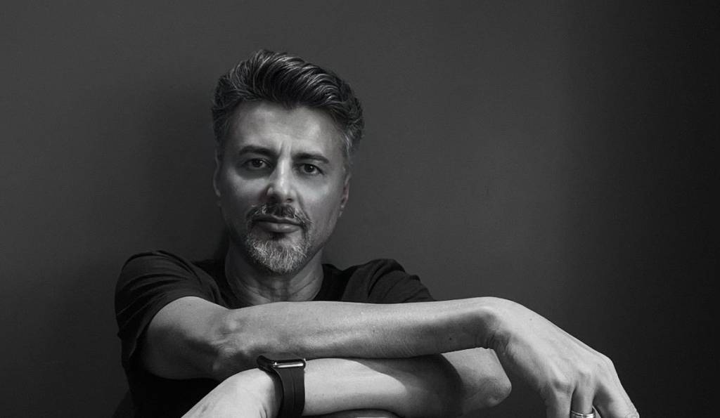 Artista que vendeu quadro por 100 mil euros prepara mostra inédita