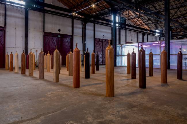 Pinacoteca abre mostra de Gervane de Paula e instalação de José Bento