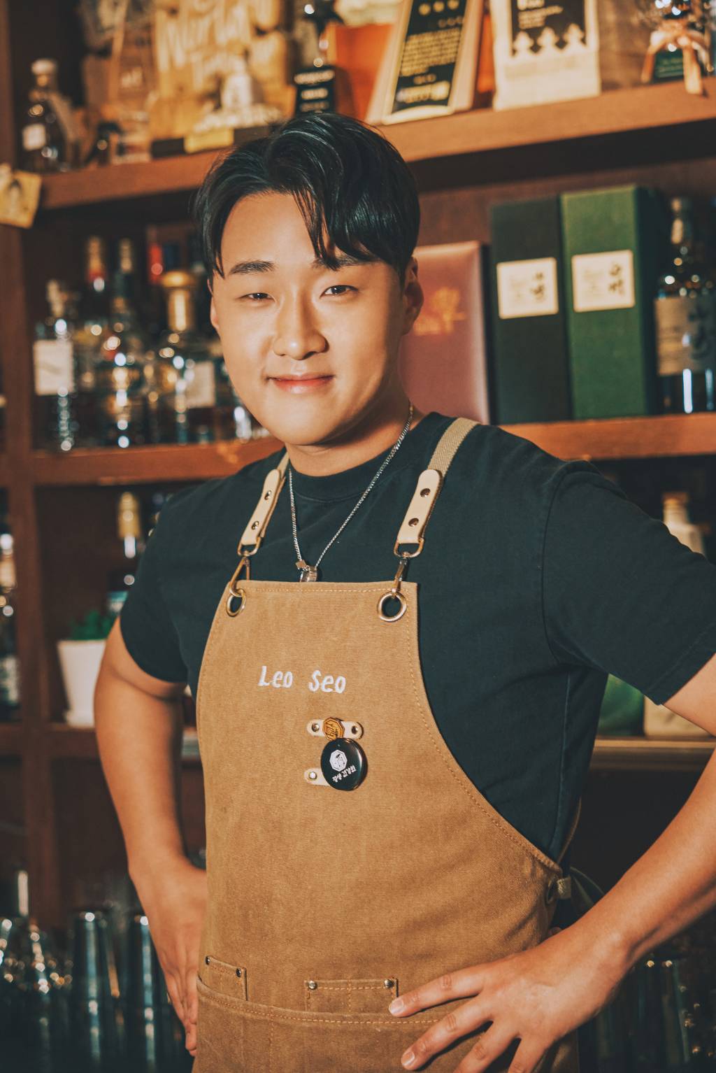 leo-seo-bartender