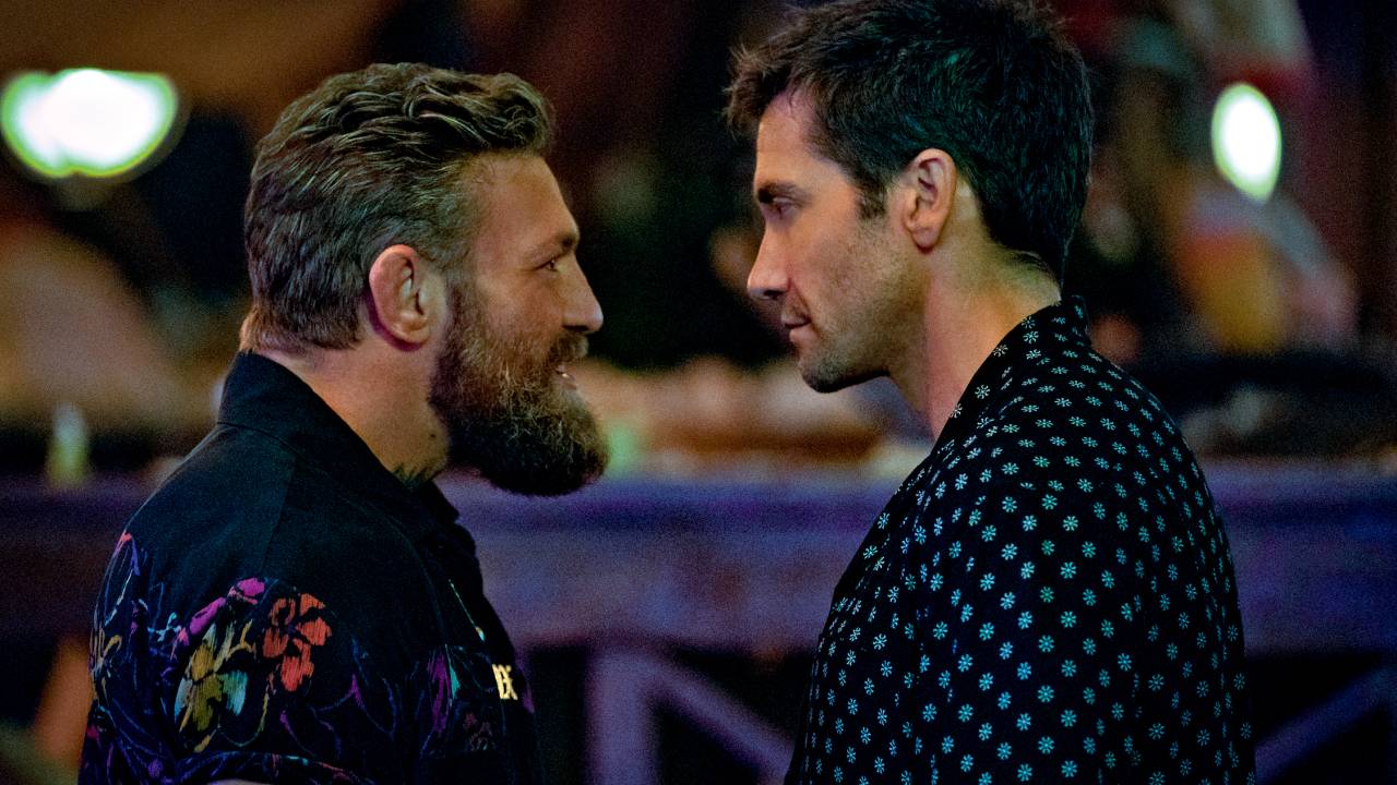 Rivais lutadores: Knox (McGregor) e Dalton (Gyllenhaal)
