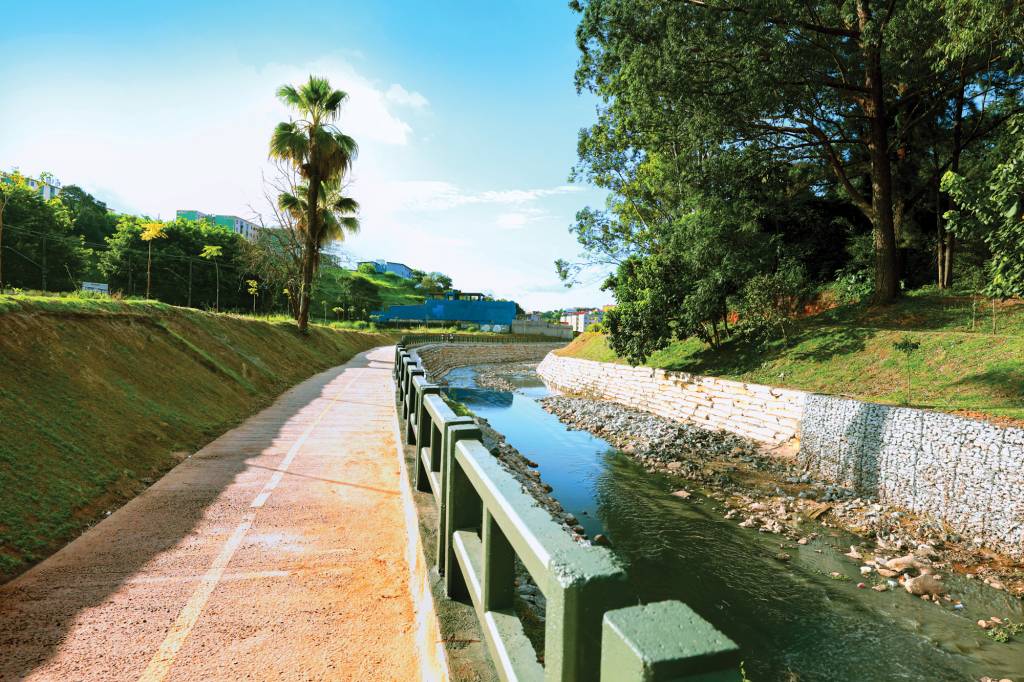 Parque Linear Córrego Itaquera Parque Linear Córrego Itaquera