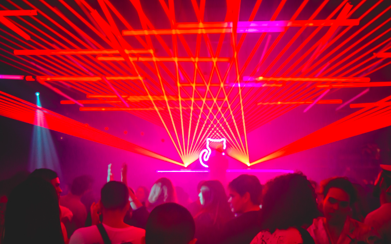 Atrações paralelas à Parada do Orgulho LGBT+: o que fazer em São Paulo