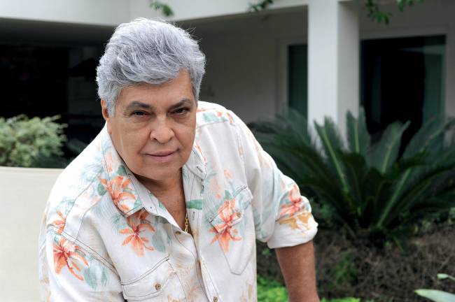 Juliana Torres – Sidney Magal – 50 anos musica (1).jpg sidney-magal-cinebiografia