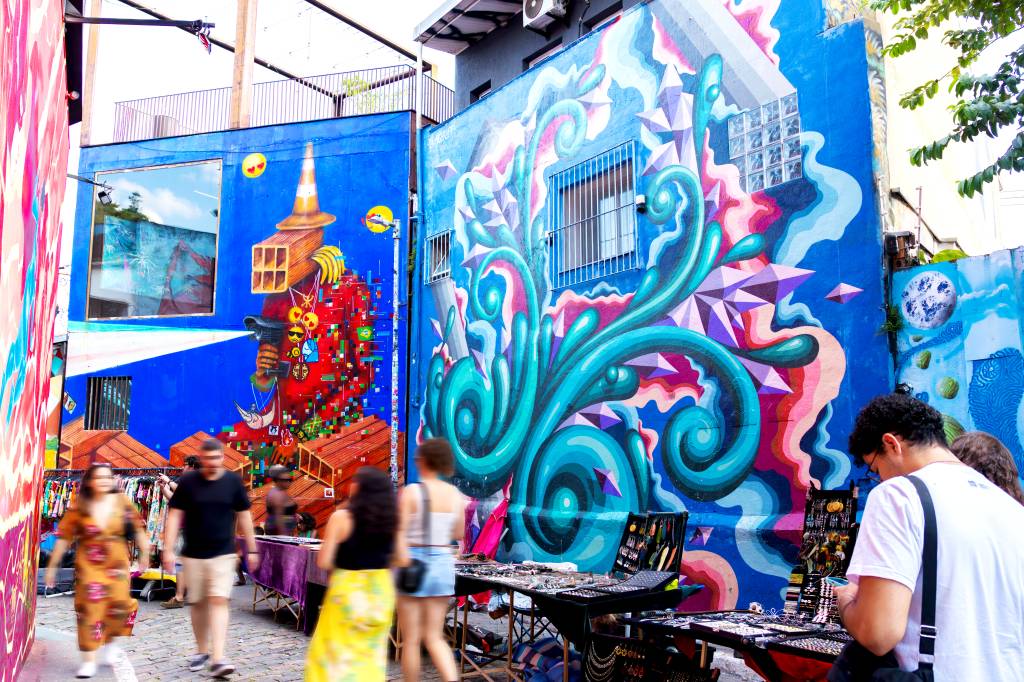 Beco do Batman, na Vila Madalena Beco do Batman, na Vila Madalena