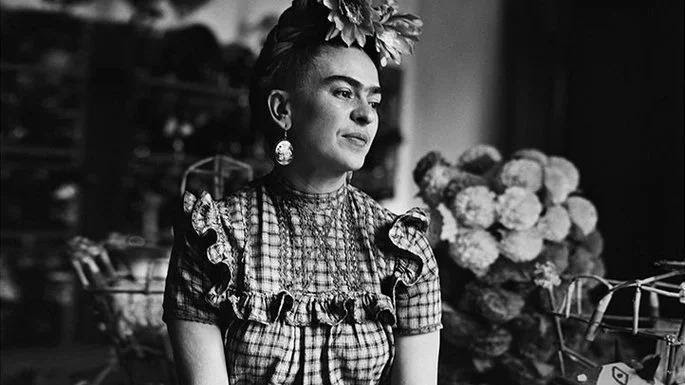 frida-kahlo-casa-das-rosas