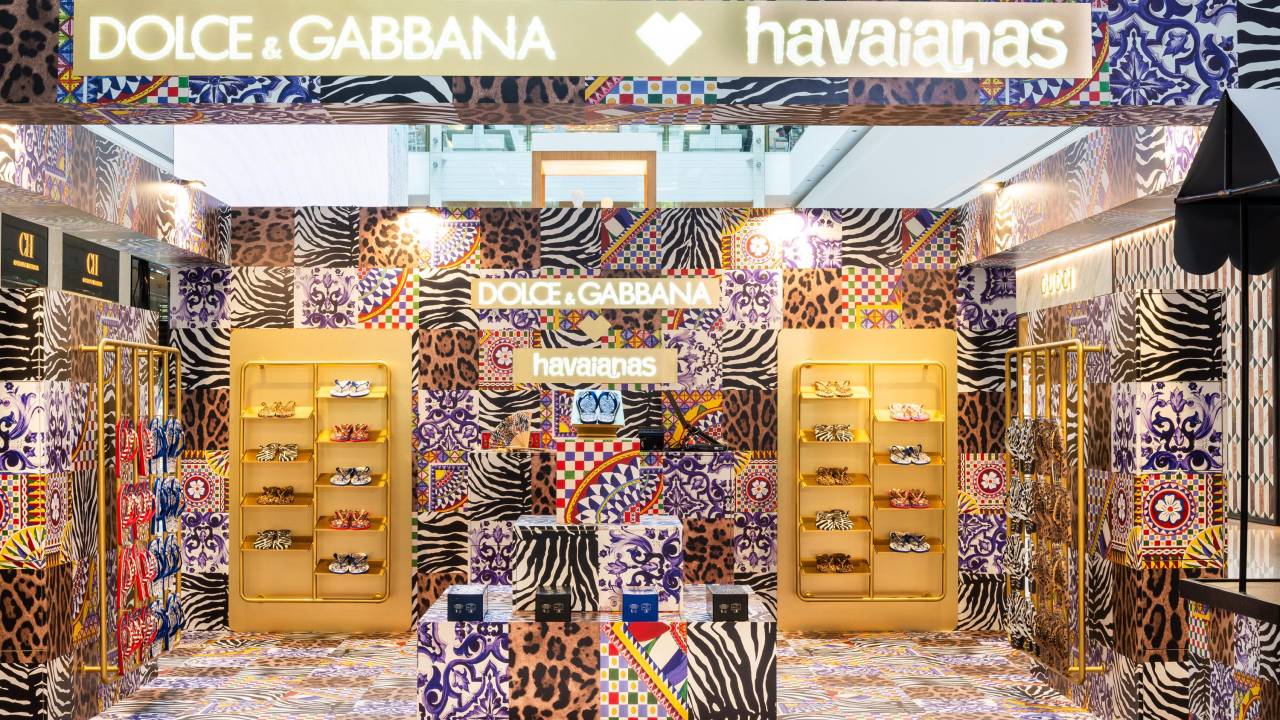 Loja pop-up Havaianas com Dolce & Gabbana