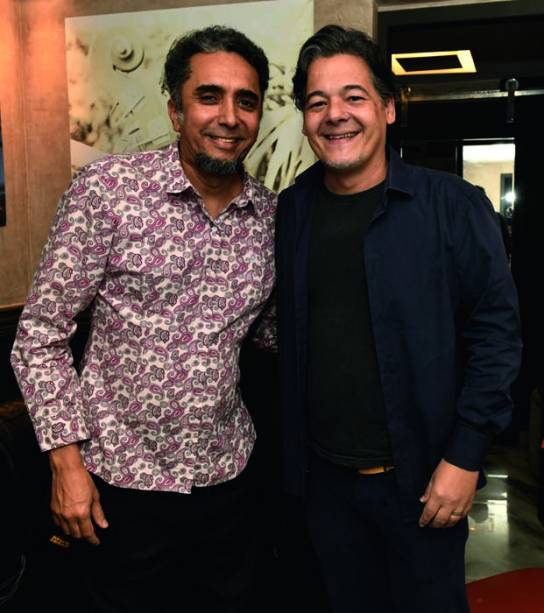 Zé Marcio Alemany e o baterista Di Steffano: show do primeiro episódio do videocast 'Conversas Musicais'