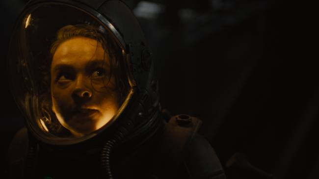 ALIEN: ROMULUS Cailee Spaeny em ótima performance como Rain
