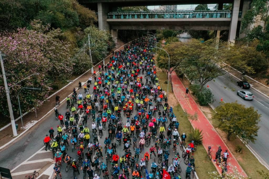 Festival de bike leva programação esportiva para o Memorial da América Latina