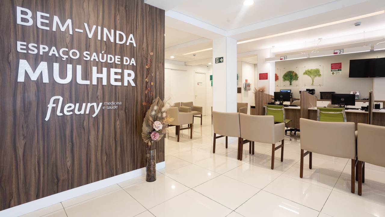 espaço-mulher-do-laboratório-fleury