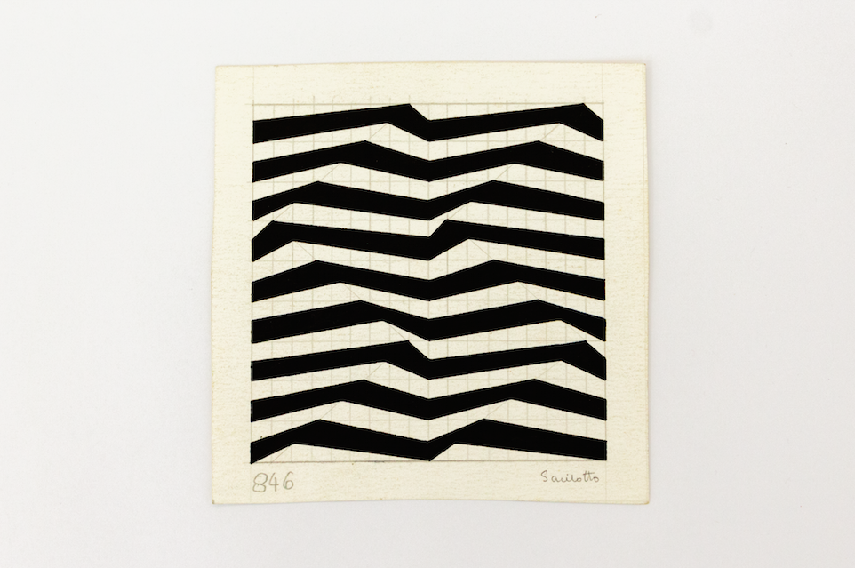 Serigrafia com linhas em preto e branco