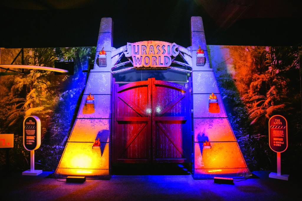Exposição com esculturas de Lego do Jurassic World estreia em novembro