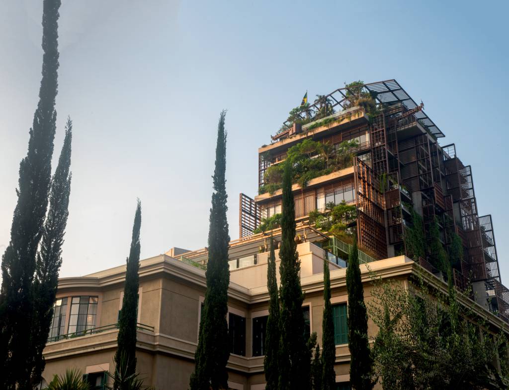 Cidade Matarazzo: complexo em expansão apresenta centenas de obras de arte