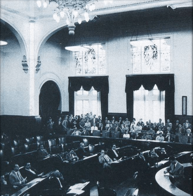 Palácio das Indústrias completa 100 anos com exposição