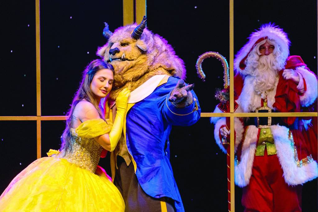 Peça traz releitura de ‘A Bela e a Fera’