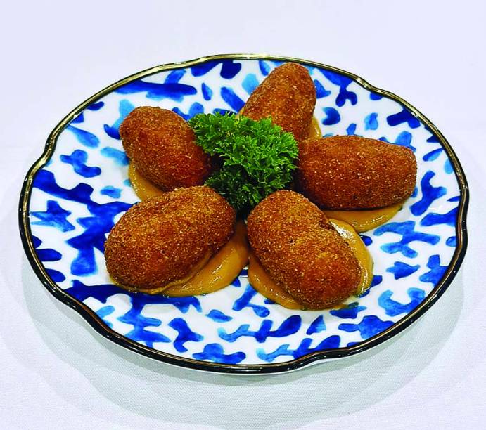 Rancho Português: croquete de alheira