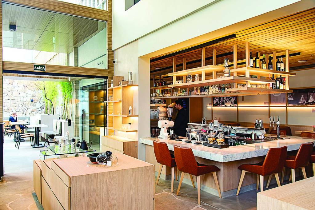 Hario monta espaço com menu misto de cafeteria e restaurante no Itaim Bibi