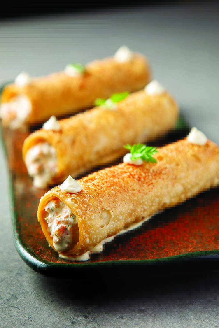 Orão Bar acolhe o público do Itaim Bibi em avenida movimentada