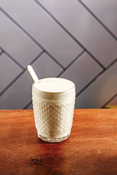 Ladin: batida de coco vegana Ladin: batida de coco vegana