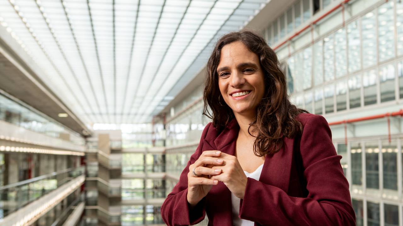 Marina Helou, na Assembleia: viagem a Brasília
