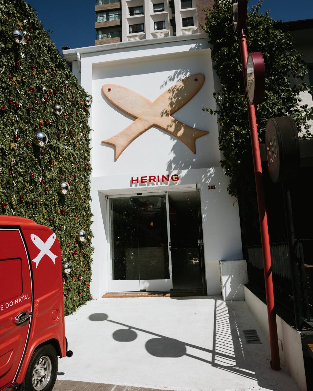 Hering abre loja pop-up de Natal em Pinheiros