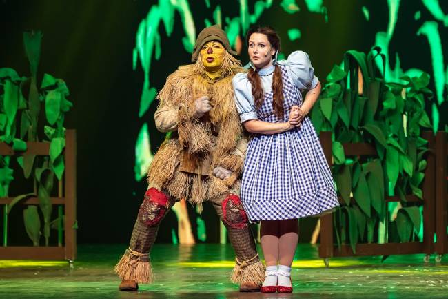 unnamed Paula Canterini: interpretando a personagem Dorothy