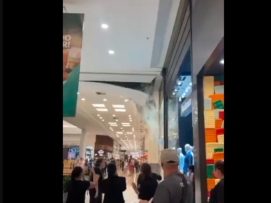 Parte de teto de shopping desaba por causa das chuvas em SP; Defesa Civil emite alerta severo
