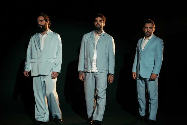 Thiago Guerra, Lucas Silveira e Gustavo Mantovani: a banda