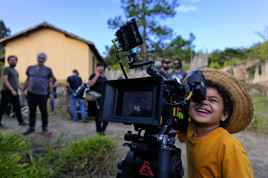 Cenas de making-of: Isaac Amendoim no set