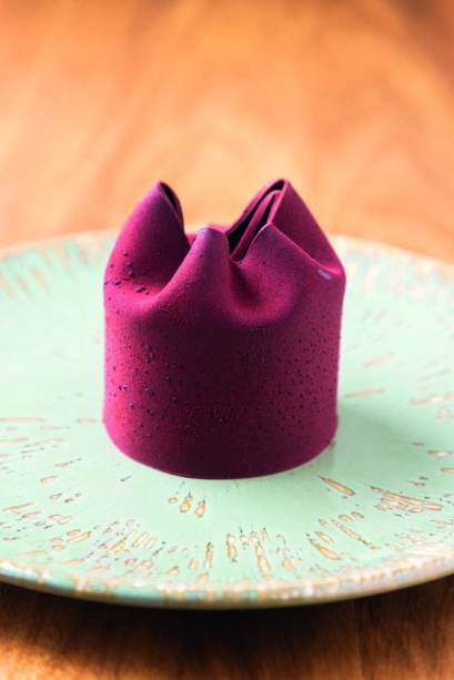 Joya Boulangerie: entremet de chocolate e avelã